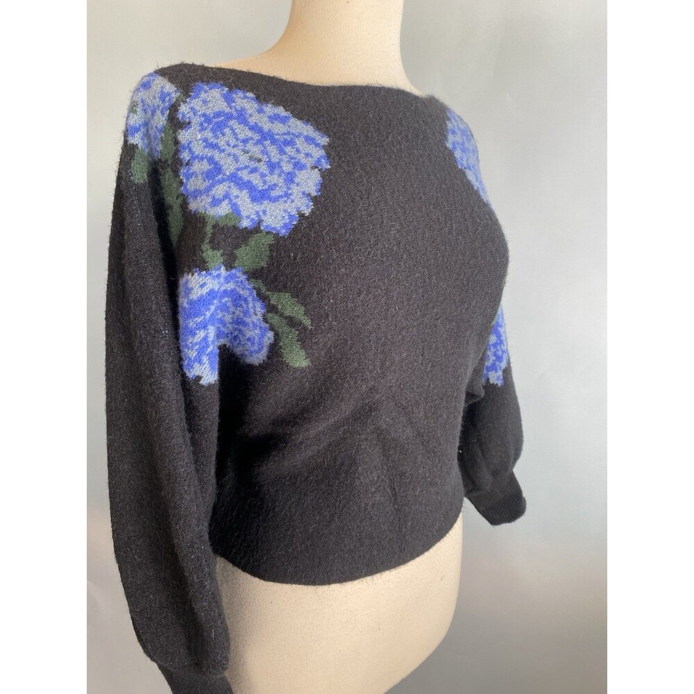 Vici Black Floral Sweater Medium 1940’s Style